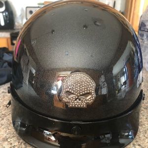 Large Willie G Harley Davidson women’s helmet